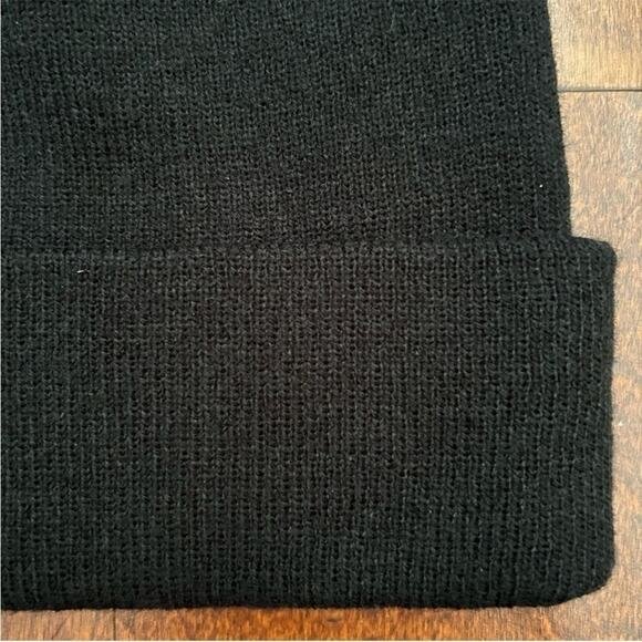 Jeffree Star Kawaii Black Knit Beanie with Pink Embroidery, NWOT - Picture 8 of 8